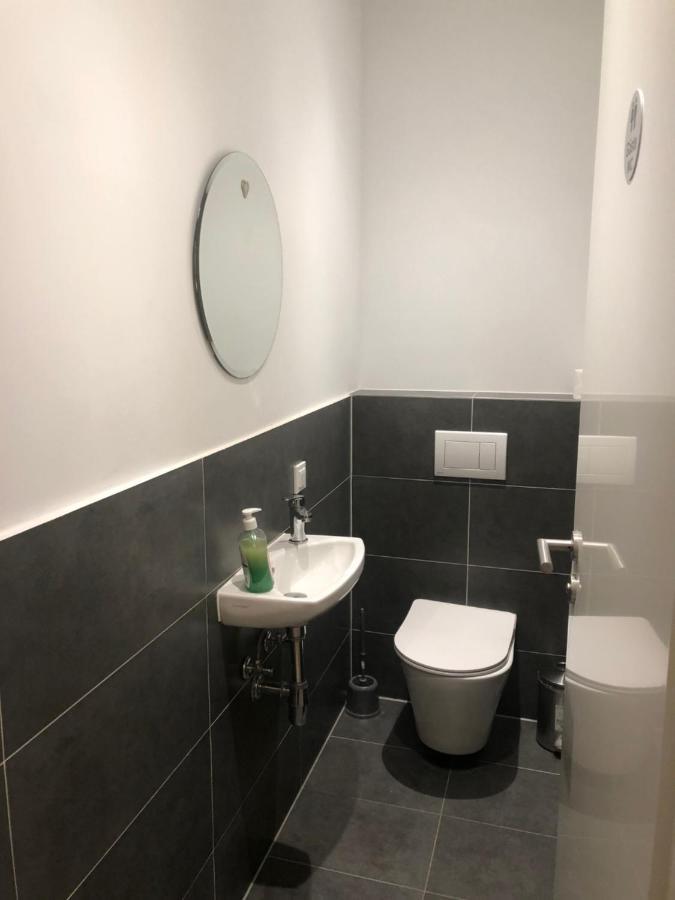 Hotel Adam Берлин Экстерьер фото