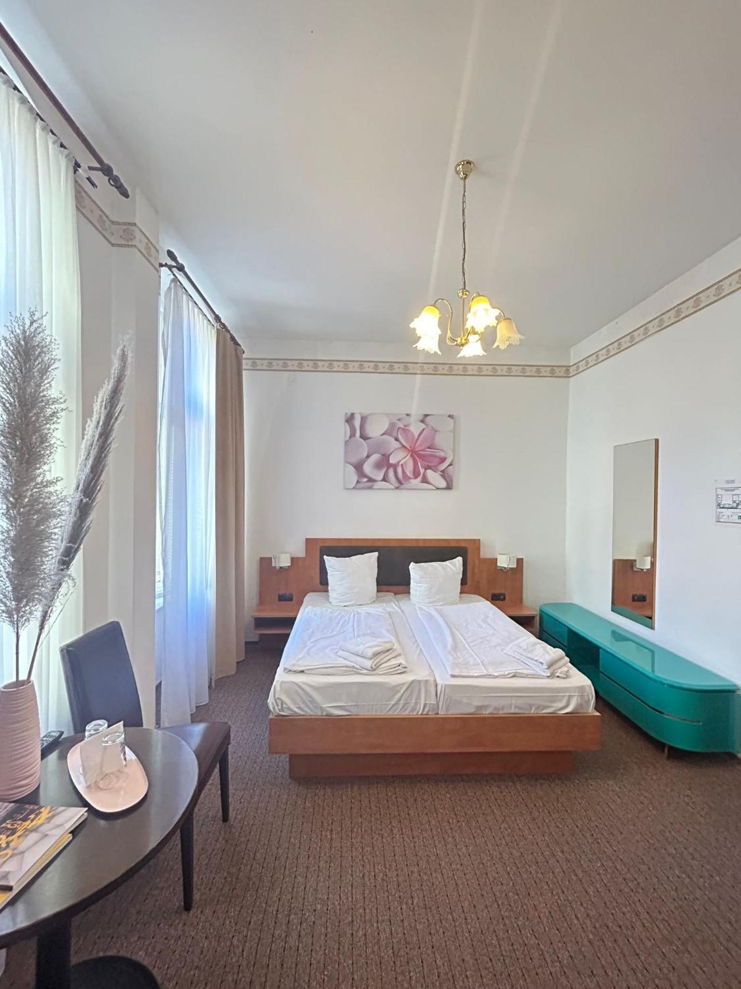 Hotel Adam Берлин Экстерьер фото