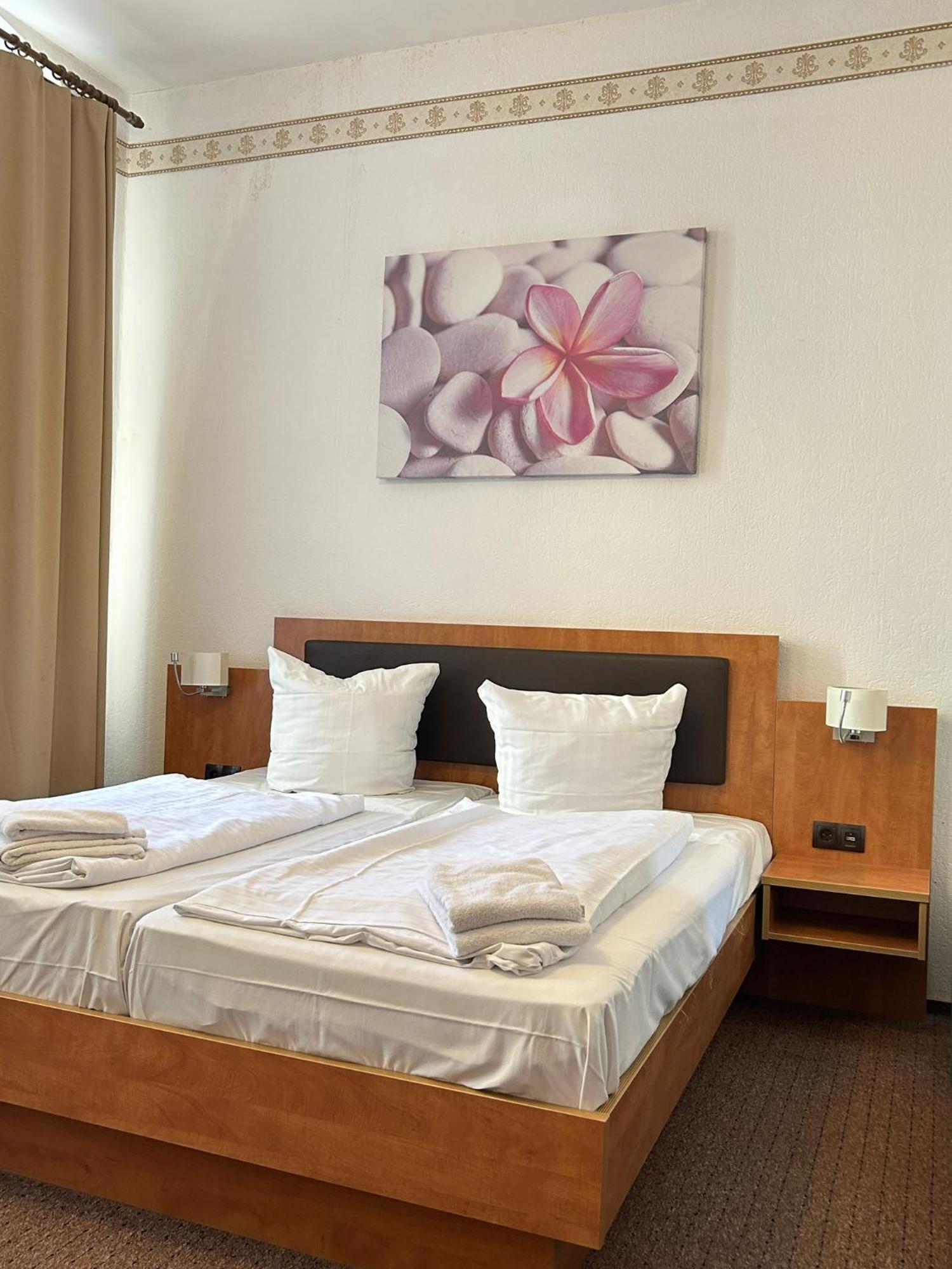 Hotel Adam Берлин Экстерьер фото